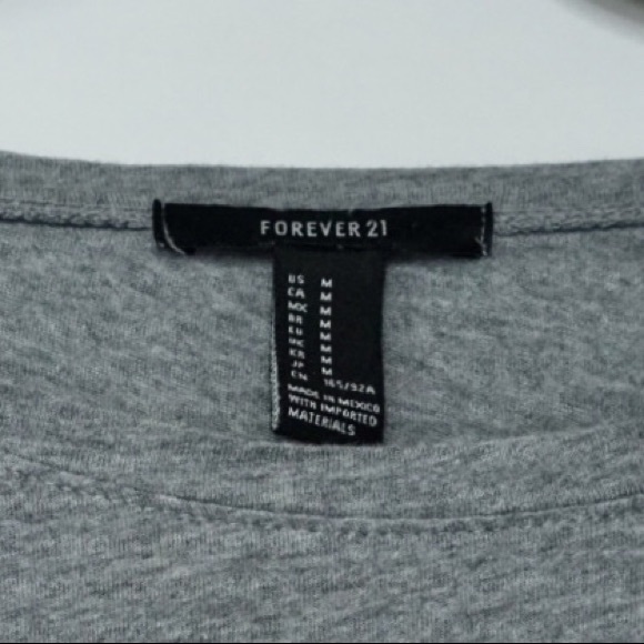 🚨 SOLD 🚨 Salty Feelings | Grey Graphic Tee | M - Picture 3 of 6